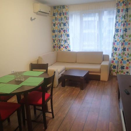 Sunny Apartment Burgas Екстер'єр фото