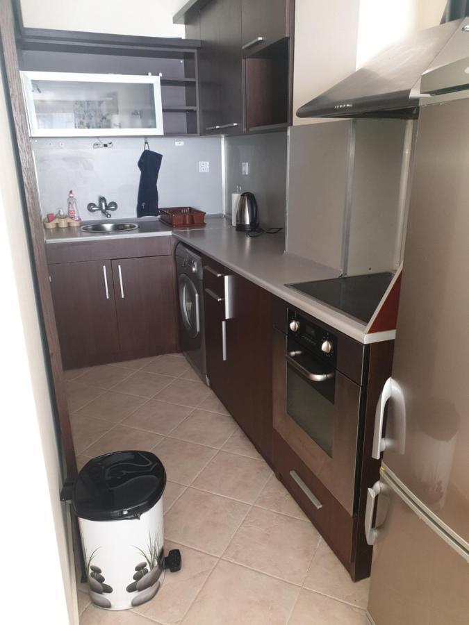 Sunny Apartment Burgas Екстер'єр фото